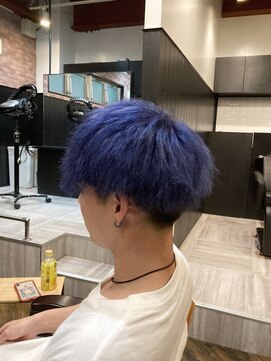 バイナル ブリーチ2回の派手髪　金子