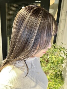 アコ(Aco) 上品ハイライト/べージュ/アッシュベージュ/シアーベージュ