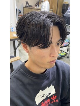 エルオム(EL.HOMME) 【RYUYA】前下がりセンターパート×ニュアンスパーマ