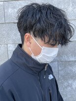 ヒュイル バイ ニアウ(Hwyl by Niau)&nbsp;メンズマッシュパーマ波巻スパイラルパーマニュアンスパーマ