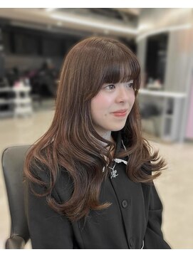 ジーナリア(Xena ria) 《Kaho》レイヤーカット×forward style