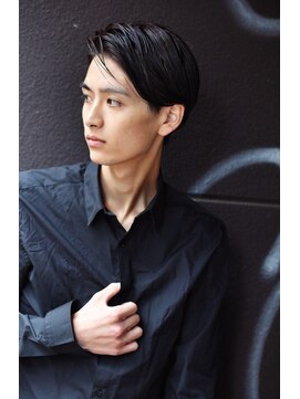 リップス 二子玉川店 (LIPPS) ジェントルリバースマッシュ イメチェン オールバック 刈り上げ