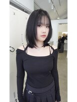 ジーナ オモテサンドウ(XENA) ダークグレー×美髪×レイヤー(表参道)