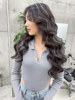 ディーエヌエー バイ エゴル(DiNA by ENGOL) ベース暗めのコントラストハイライト