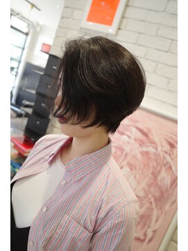 コスアンドコウ 横浜山下(Cos&Co.) Guest look 【ショート/ボブ】