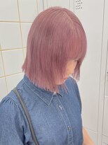 フウ(fuh)&nbsp;ピンクカラー/ピンクベージュカラー/ボブ/ハイトーンボブ/艶髪