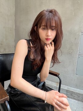 エイチ(H eitf) H【eitf】　原宿　表参道