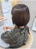 大人の丸みショートボブ