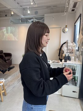 ロカ 表参道(loka) ミディアムレイヤー[表参道/髪質改善/ハイライト]