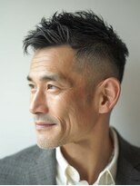 ヘアーモードキクチ 日本橋三越前店&nbsp;スーツに合う｜大人メンズ七三ショート