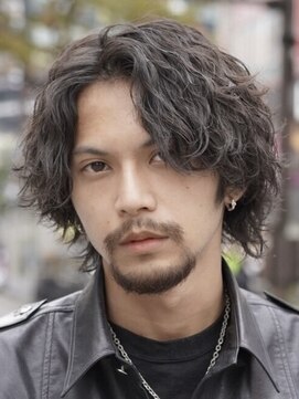 フィフス 天神大名(fifth) 天神大名メンズパーマツイストスパイラルパーマ波巻きパーマ強め