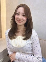 オルア 表参道(Orua)&nbsp;透明感ベージュ×ハイレイヤーカット