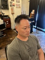ブロートーキョーバーバーショップ 神田店(Bro Tokyo BARBERSHOP)&nbsp;ミドルハイフェードショート