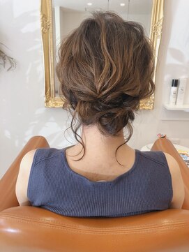 ヘアーサロン シム(hair salon Cime) ゆるウェーブアレンジ【Cime】