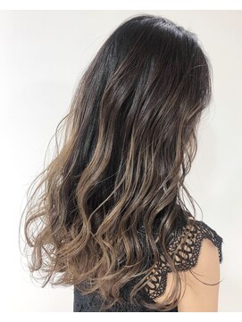 アライブ キチジョウジ(ALIVE Kichijoji) 【ALIVE吉祥寺】ベージュカラーバレイヤージュカラー