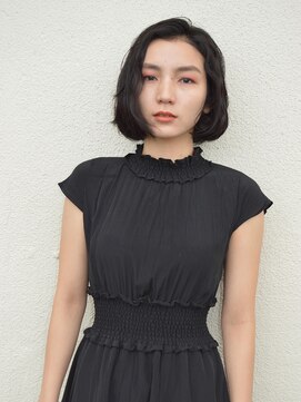 チロルヘアー(Cirol hair) 様々なシーンに合う、ふんわりボブスタイル