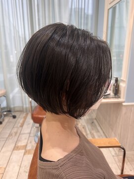 ロコ 門前仲町店(Loco by neolive) コンパクトボブ[門前仲町/ハイライト/白髪ぼかし/ブリーチ]