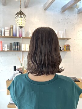 センスヘア(SENSE Hair) 赤みを抑えた明るめマットブラウン
