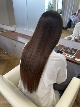 シカ 神戸三宮元町店(Cica) 髪質改善 UPTOGLOSS 三宮 神戸美容室 トリートメント 美髪 元町