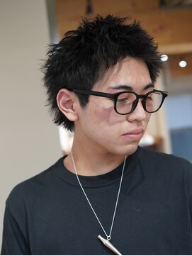 クオル 立川(QOL) 無造作スパイキーショート ニュアンスパーマ