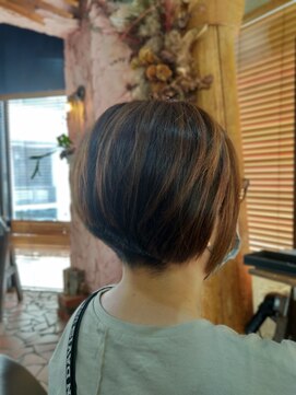 ロッソバイアルター 鎌取(ROSSO by aL-ter) [刈り上げ/ショート/前下り]石橋