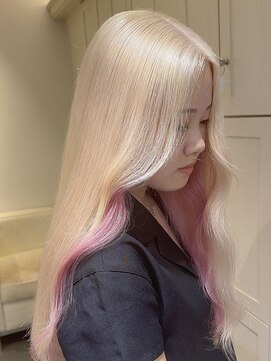 ベレーザ 渋谷(BELEZA) 9348渋谷ブロンドミルクティーアッシュホワイトインナーピンク