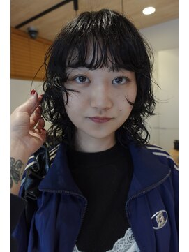 ミューズ バイ ケンジ(MUSE by KENJE) どの角度から見ても可愛いレイヤーパーマ