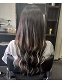 エクステロングヘアーに白メッシュ☆