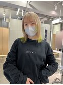 ミルクティーベージュと裾キミドリ