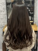 オリーブベージュ