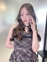 リリー(Lilley)&nbsp;ピンクブラウン×小顔レイヤー×韓国風巻き×髪質改善