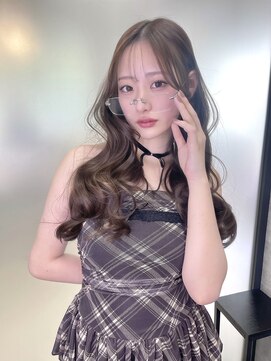 リリー(Lilley) ピンクブラウン×小顔レイヤー×韓国風巻き×髪質改善