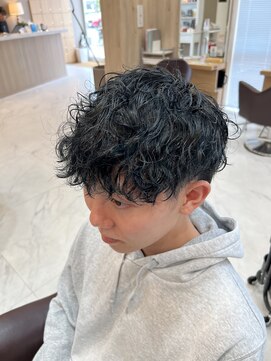 ユウヘアー 千代田橋店(U Hair) ツイストスパイラルパーマ/センターパート/マッシュ