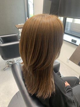 ルシック(LE CHIC) ロングスタイル/髪質改善/透明感カラー/ミディアムレイヤー