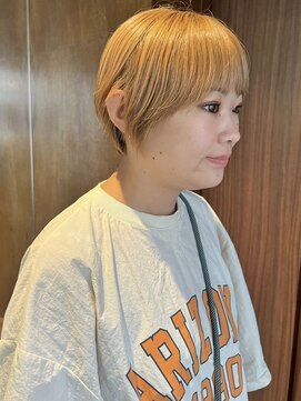 ヨロヘアー(YOLO hair) ショート/エフェクトブリーチ/ベージュ