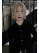 ルク(ruq.) ホワイトベージュボブ