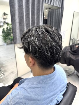 サロンワン(Salon1) メンズホワイトハイライト