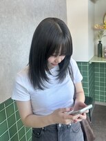 リコル(Licol) オリーブグレージュ/ミディアムレイヤースタイル