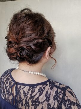 エイト 上野店(EIGHT ueno) 【EIGHT 上野】佐藤  ボブでもまとめてスッキリ