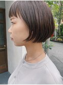 コンパクトショートボブ　グレージュ