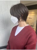 襟足ギザっとショートボブ