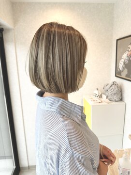 コスモス(cosmos) ハイライト ベージュ