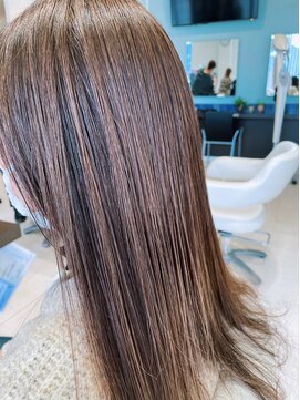 アメイジングヘアー 美沢店(AMAZING HAIR) プラチナシルバー/美髪ストレート/大人ロング/艶髪/サラサラ