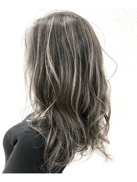 ケンジ 平塚ラスカ店(KENJE) 【里見和樹】脱白髪染め/ハイライト