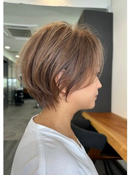 ビューエヒメ(VIEW EHIME) 小顔カットショートボブ大人可愛いアッシュオリーブ20代30代40代