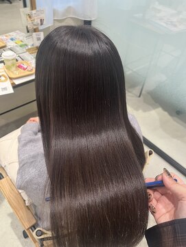 ファムバイアヴァンス(Femme by AVANCE.) 髪質改善カラー×グレージュ