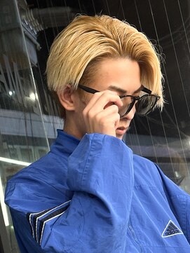 エルマーク 梅田中津(L-MARK) センターパートブリーチダブルカラーフェイスフレーミング