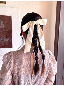 美容室 メザミー MESAMIES ボリューム編みおろし 結婚式 お呼ばれヘア 二次会ドレス