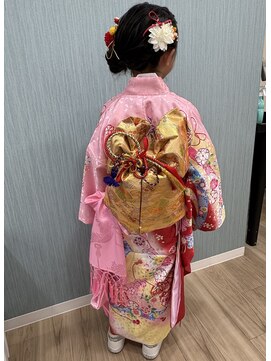 リエラ 新宿(RIERA) 七五三着付け＋ヘアセット