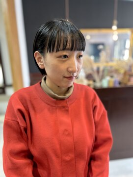 アイズウェスト(I's WEST) ミニボブ＋ワイドバング